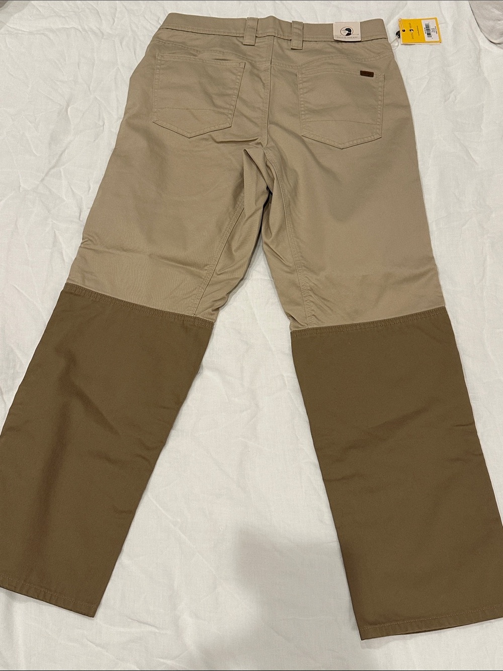 Duck Head Men’s Two-Tone Tan and Brown Cargo Work Pants - Picture 3 of 3
